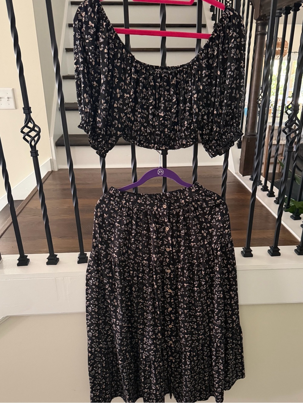 Rylee + Cru Woman’s Sazan Top And Skirt Dark Floral Set - Picture 2 of 6